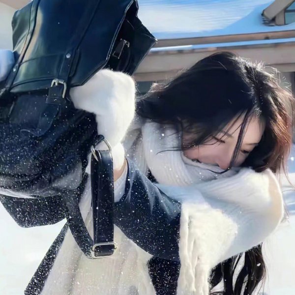 离婚后，我成了首富的孙女